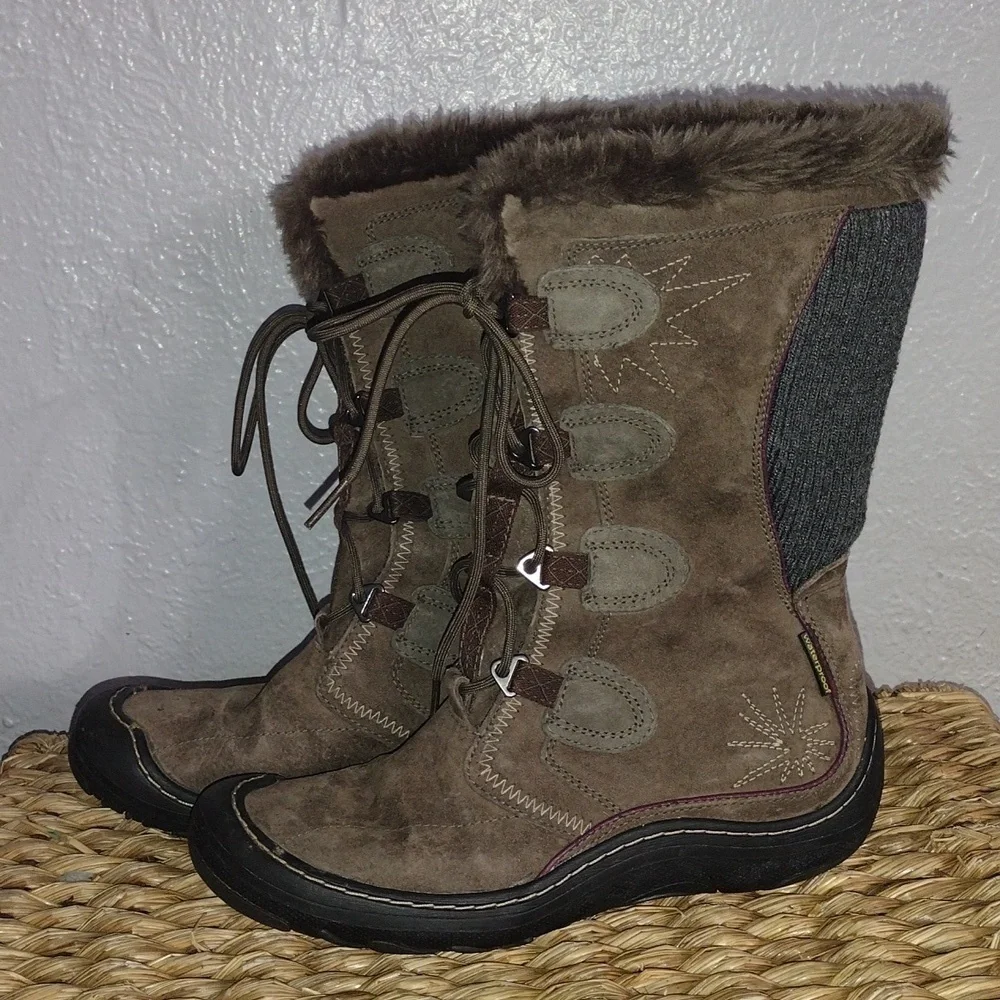 Privo By Clark’s Embroidered Suede Waterproof Mid Calf Lace Up Brown Boots 7.5